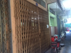 cần bán  nhà 2 tầng kiên cố trong ngõ đường Minh Khai