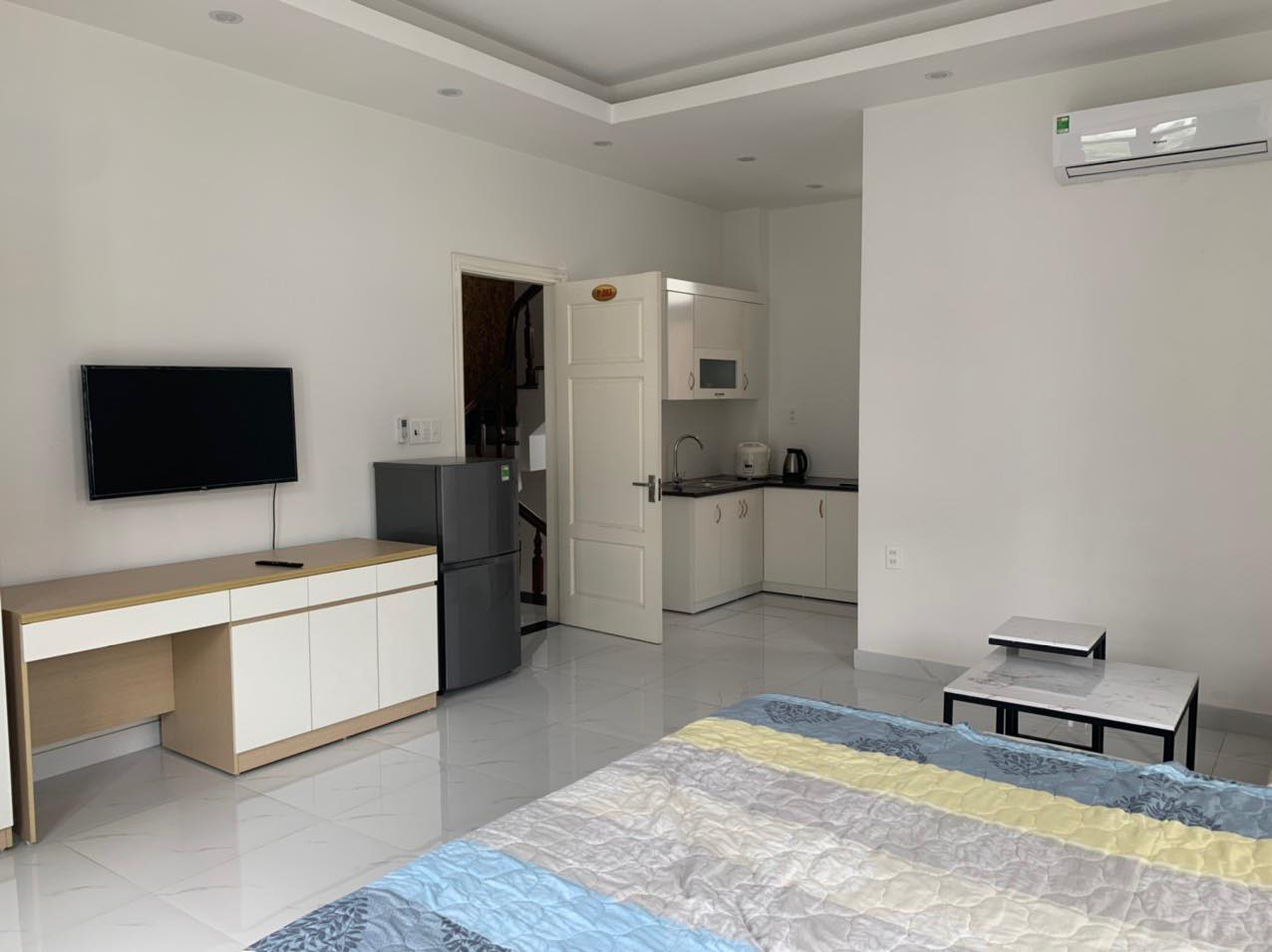 CHO THUÊ CHO THUÊ GẤP CĂN HỘ CỰC ĐẸP TỪ 1 NGỦ Ở VINHOMEIMPERIA
