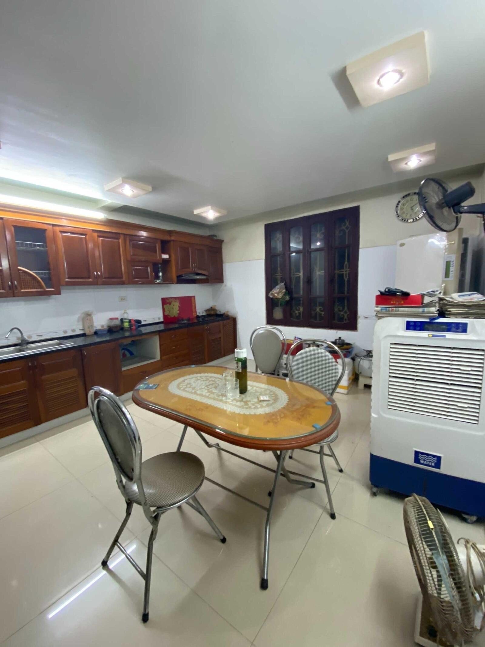 20.8360506,106.6985916,17z