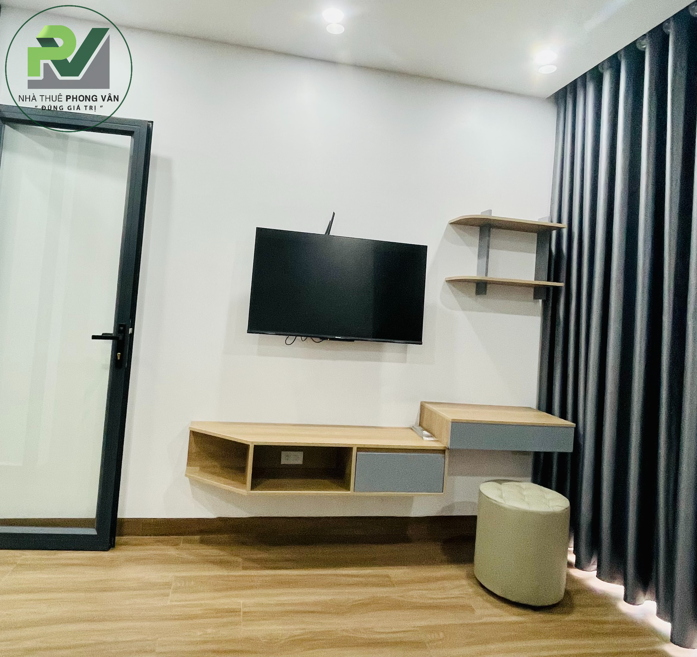 CHO THUÊ CĂN HỘ WATRFRONT 2