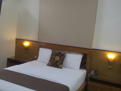 CHO THUÊ TÒA KHÁCH SẠN Ở LÊ HỒNG PHONG